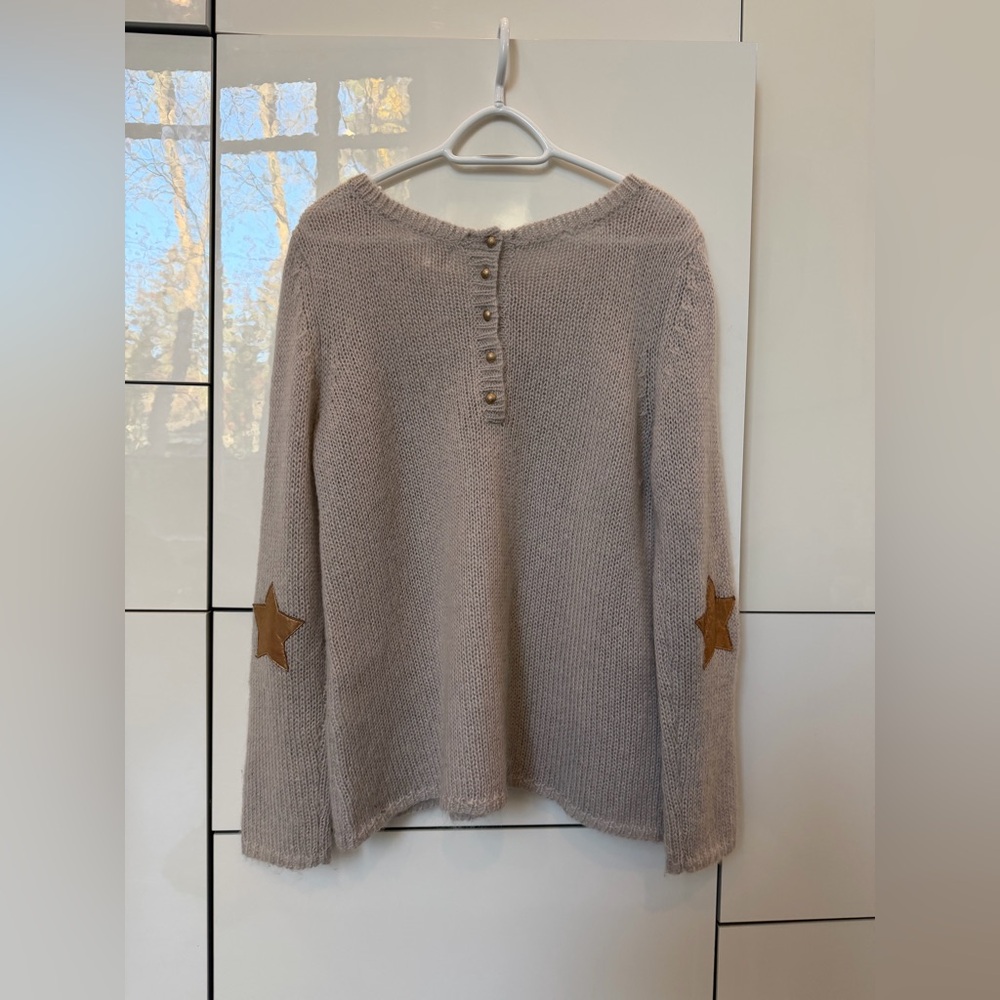 Mohair sweater with leather stars on elbows size L